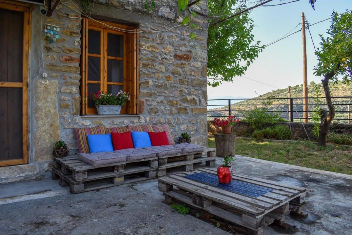 Coastal Stone Hideaway With Stunning Scenery Villa Kitriai Exterior photo